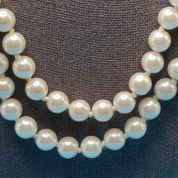 Vintage Glass Pearl Necklace, 48", Wedding Necklace, No Clasp, Hand Knotted - Picture 3 of 10
